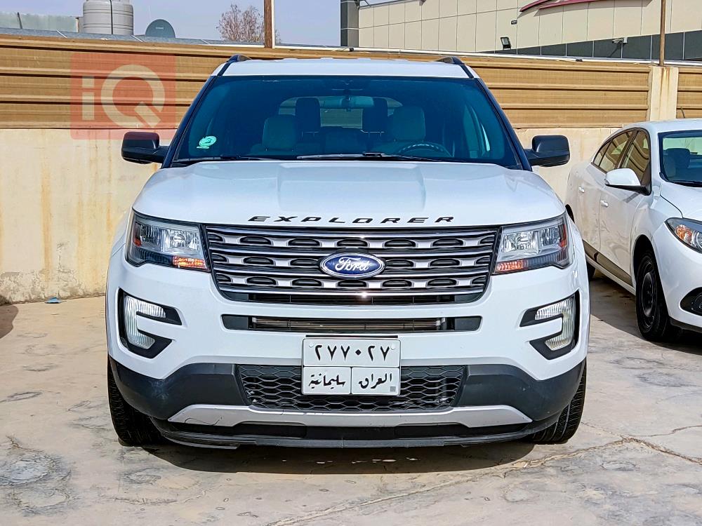 Ford Explorer
